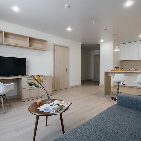 Ye'S Астана Aparthotel ภายนอก รูปภาพ