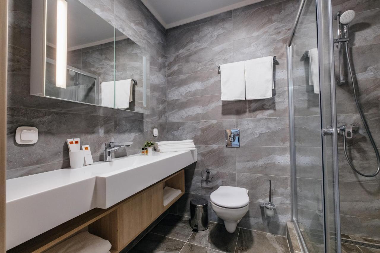 Ye'S Астана Aparthotel ภายนอก รูปภาพ